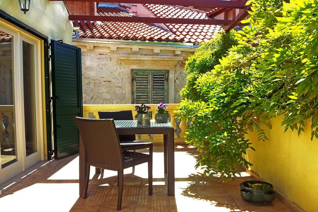 Medulic Palace Rooms & Apartments Šibenik Exterior foto